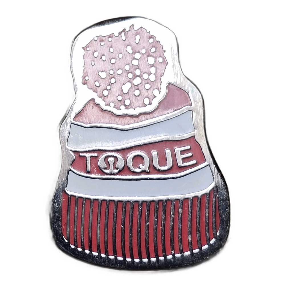 Lululemon Toque Beanie Pom Pom Hat Jacket Backpack Bag Lapel Vest Hat Pin F18